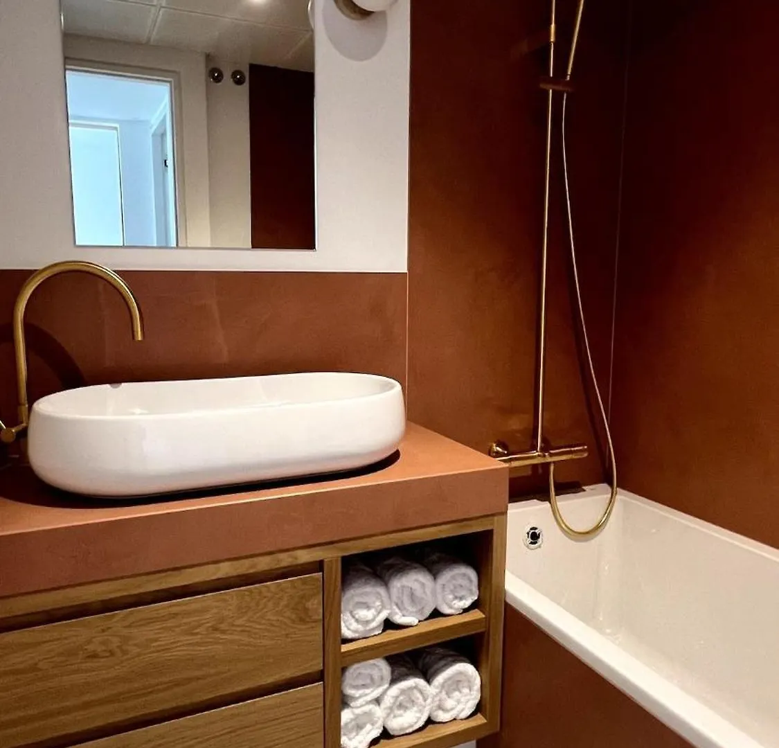 Fuengirola Beachfront Apartment - Kids Concept