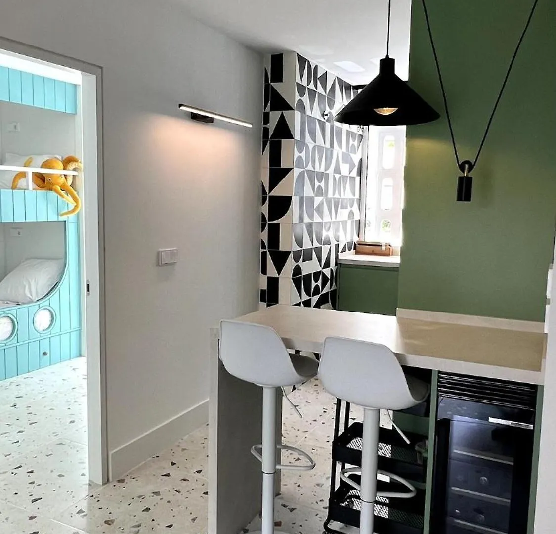 Fuengirola Beachfront Apartment - Kids Concept
